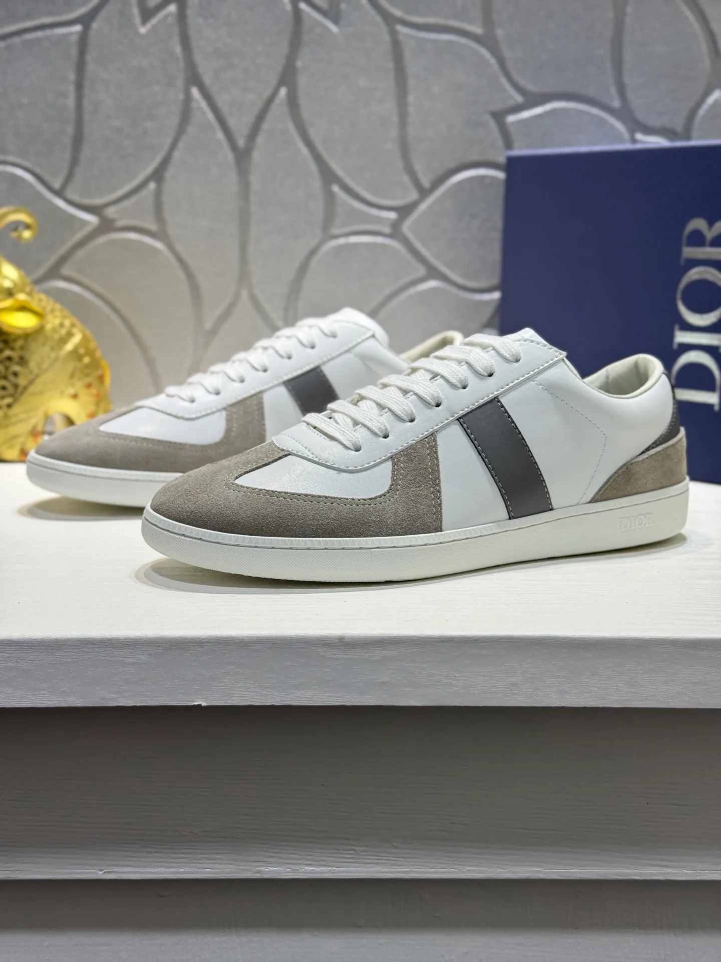 Men's Men's Shoes💰380【New Style】🎠🎠Dior🔍Top Purchasing Agency🇮🇹Di's hot style super popular sneakers are synchronized with the new product counters. The uppers are original Italian imported cowhide, the logo graphics are perfectly reproduced with complex craftsmanship necessary for fashionistas, and the imported soft sheepskin lining is Sole: The original sole is specially provided by the original factory. The exclusive movable molded sole is super comfortable. The original factory follows the order. 🔍🔍Multiple colors are available. You can enter and exit the counter at will. Welcome to compare. A must-have for trendy men. Code number: 38-44 (45 customized